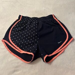 Nike Shorts (S)